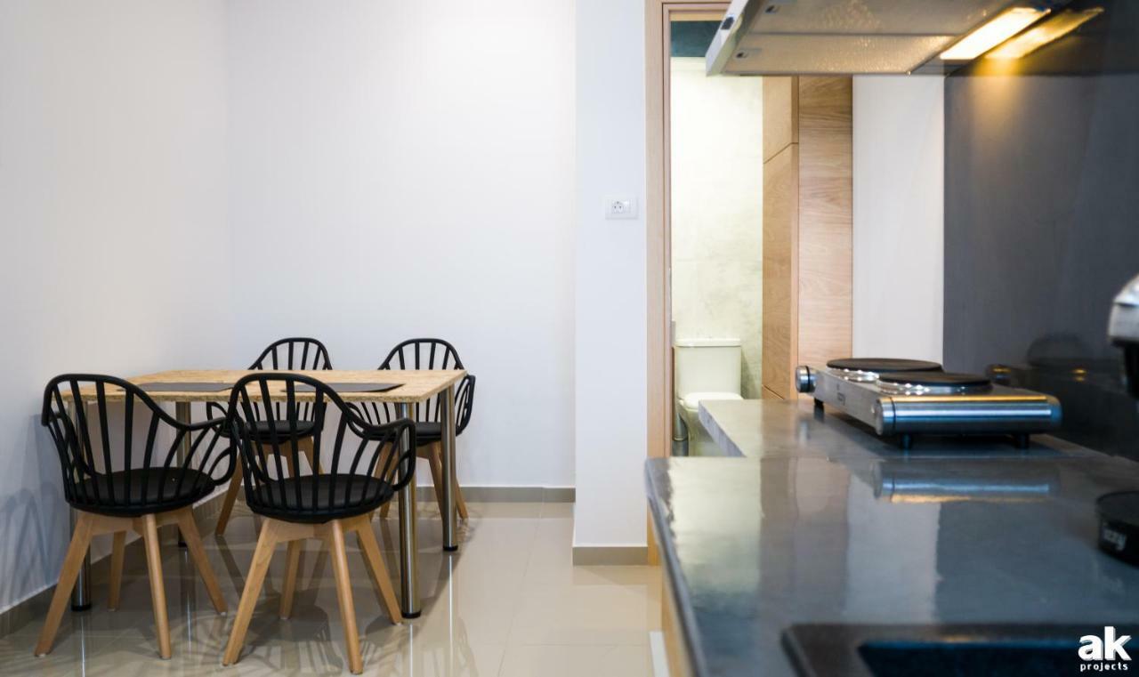 Heraklion Airport Studio Apartment Bagian luar foto