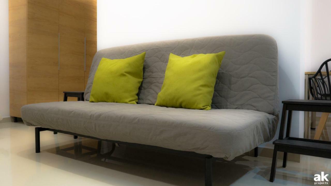 Heraklion Airport Studio Apartment Bagian luar foto