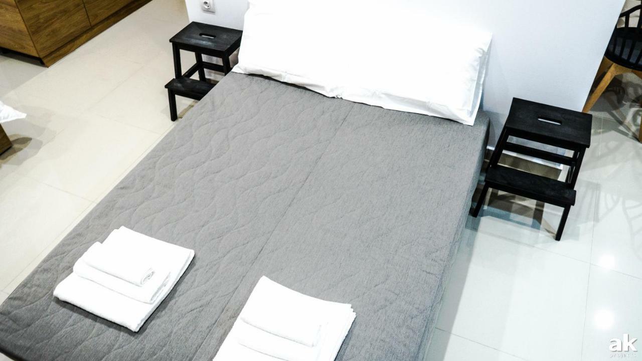 Heraklion Airport Studio Apartment Bagian luar foto