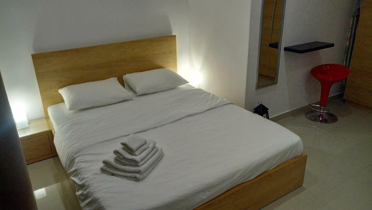Heraklion Airport Studio Apartment Bagian luar foto